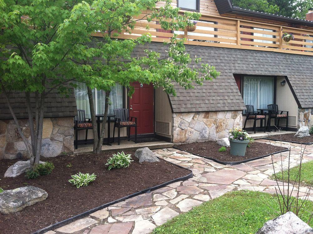 Inn At Deep Creek Oakland Exterior foto