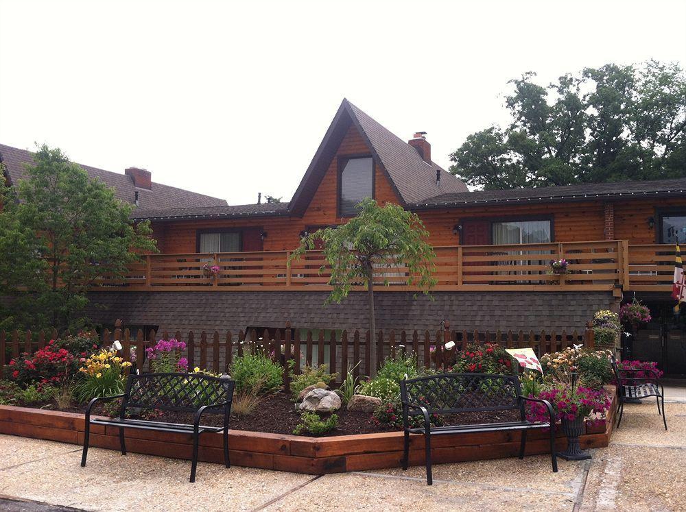 Inn At Deep Creek Oakland Exterior foto